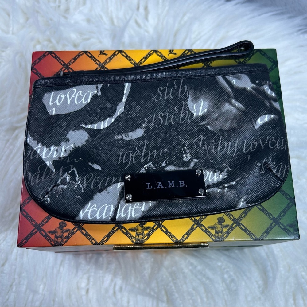 L.A.M.B. Designer Roses Wristlet🌹